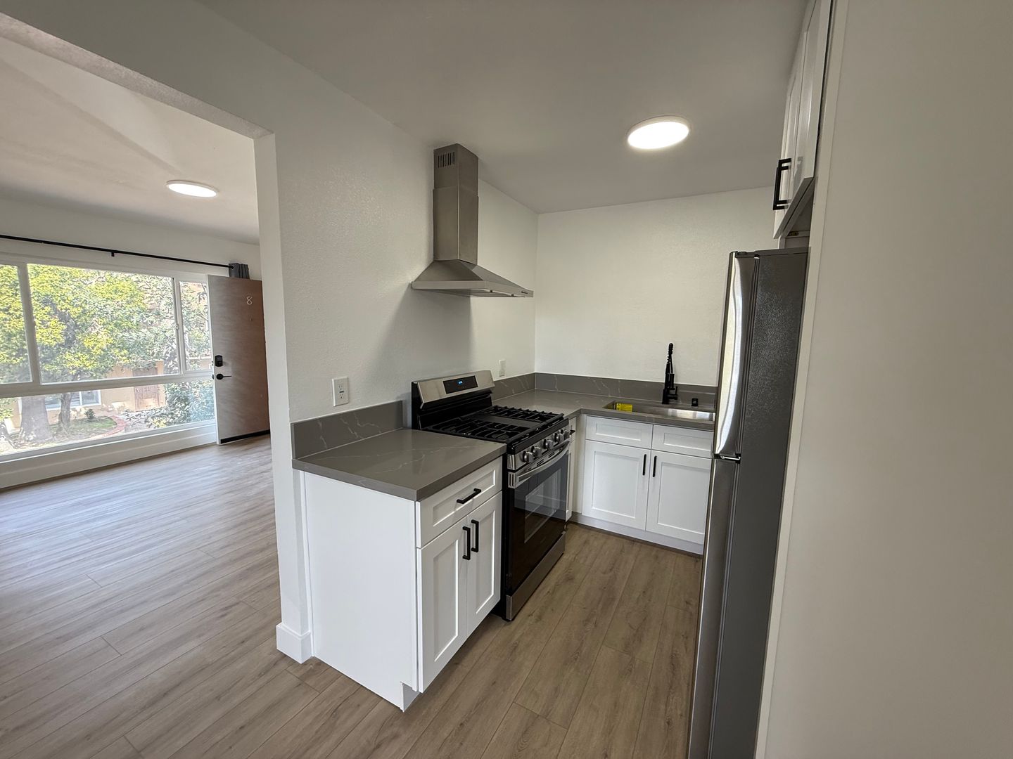 Anaheim Apartment: 1623 S Walnut Street
