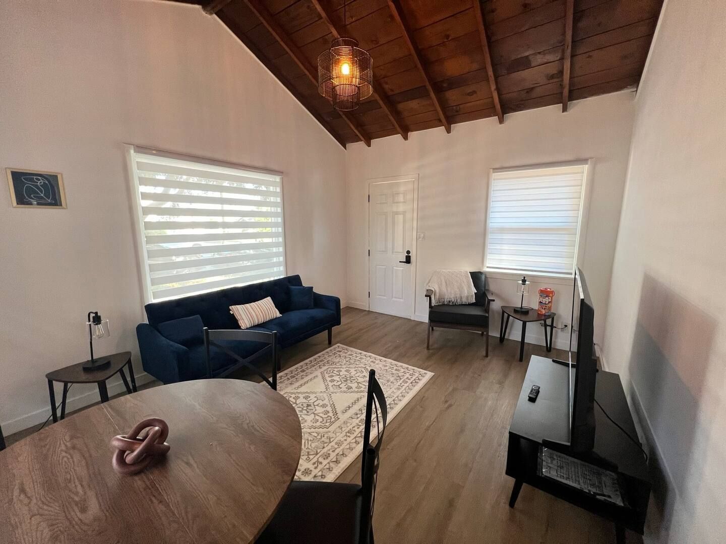 Pasadena Apartment: 405-417 N. Euclid Ave.