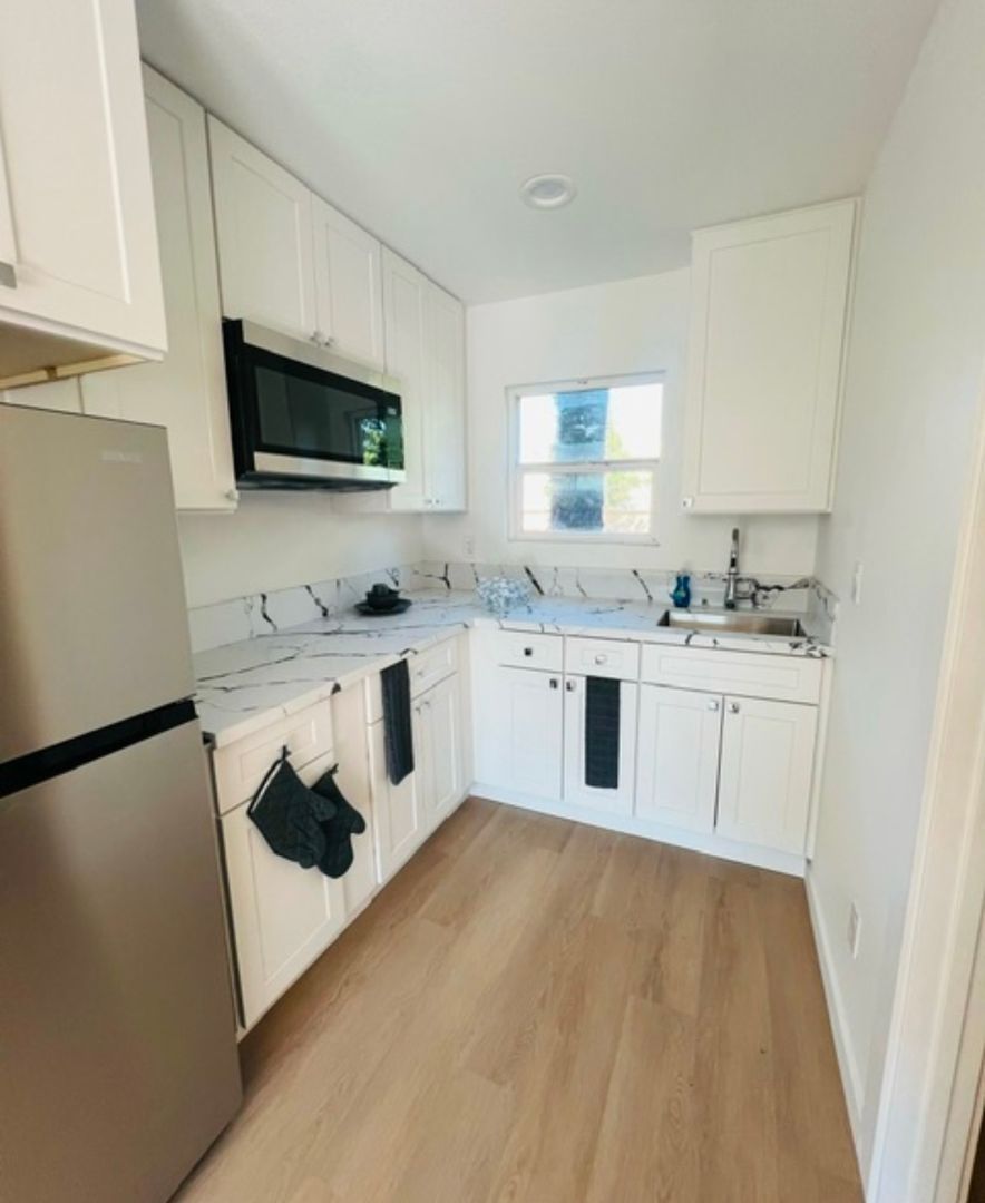 San Gabriel Apartment: 6343 Rosemead Blvd