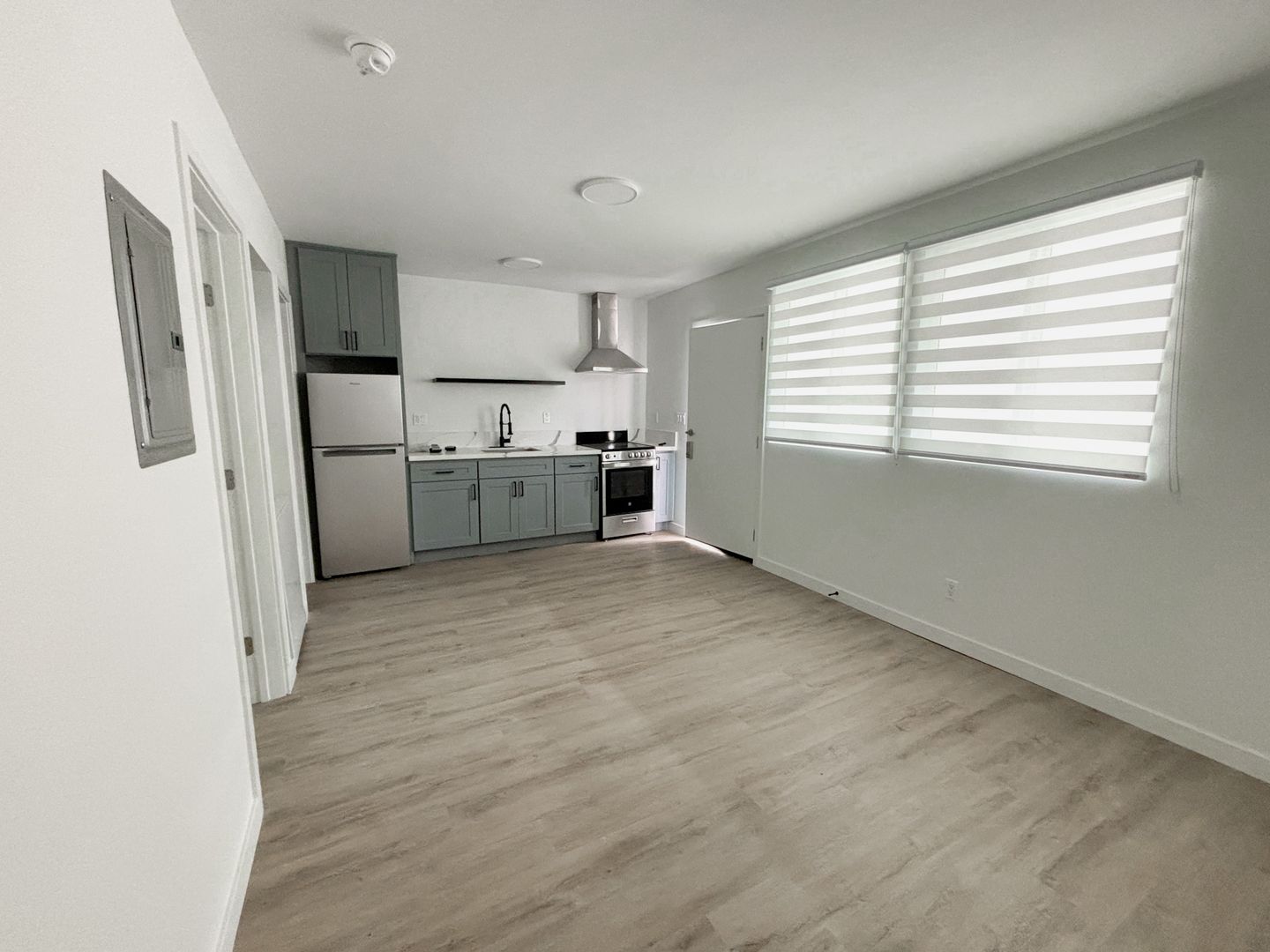 South Pasadena Apartment: 1313 Huntington Dr.