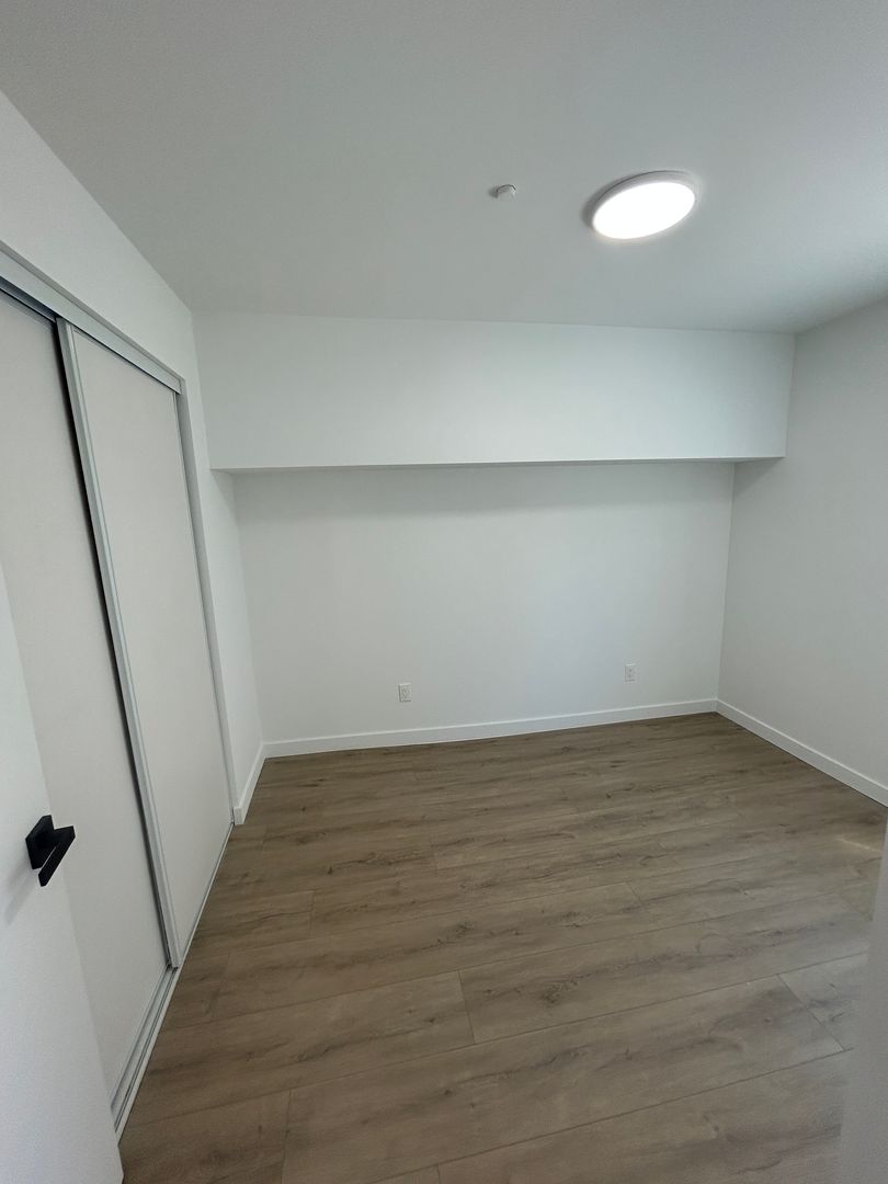 Pasadena Apartment: 435 N. Euclid Ave.