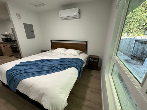 ONE MONTH FREE Laundry In Unit, Junior 1 Bedroom – photo 1