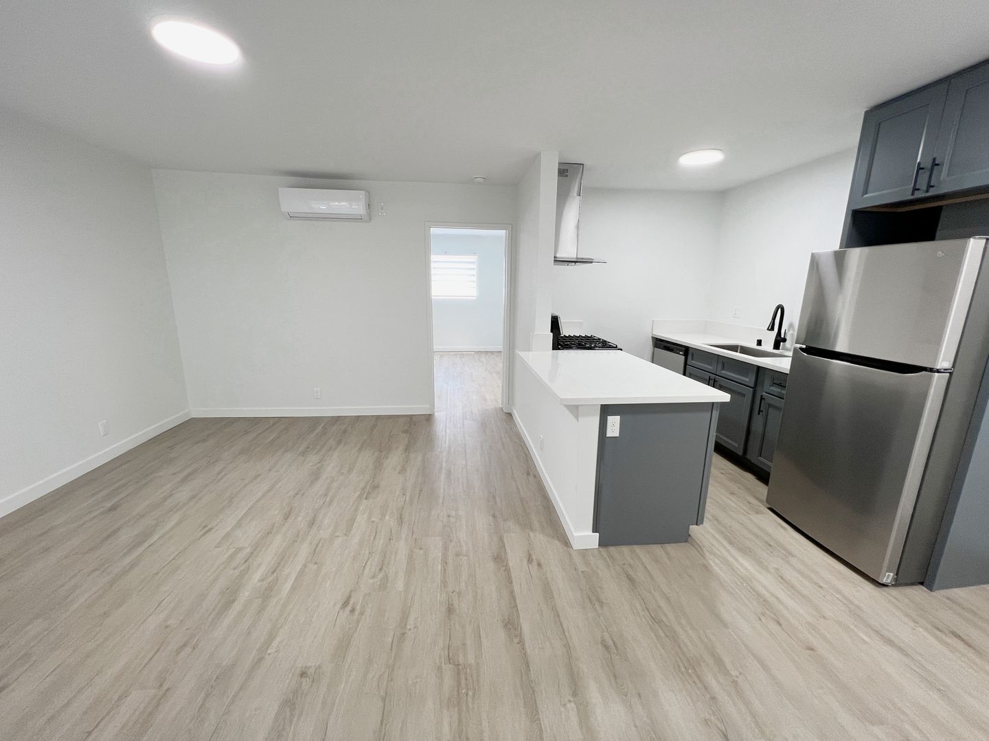 Pasadena Apartment: 435 N. Euclid Ave.