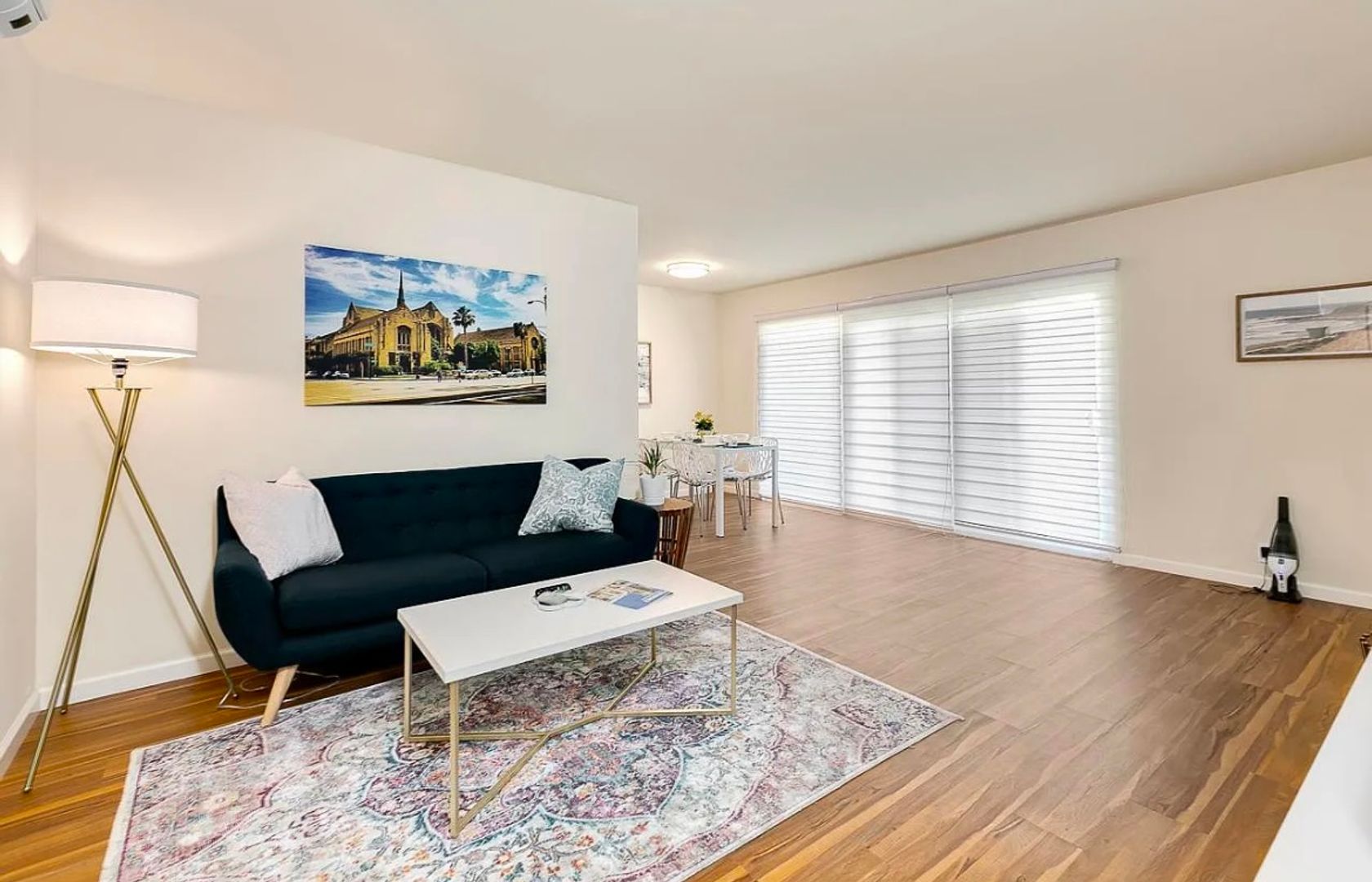 Pasadena Apartment: 303 N. Oakland Ave.