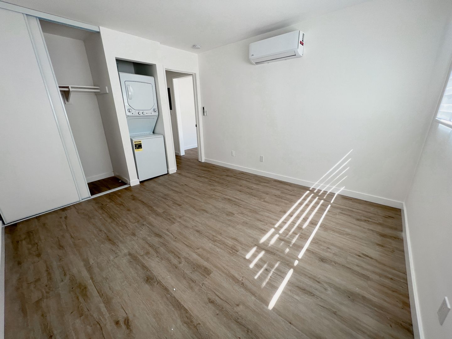 South Pasadena Apartment: 1313 Huntington Dr.