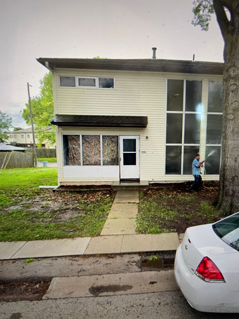 Kansas City House: 7031 Redwood Dr