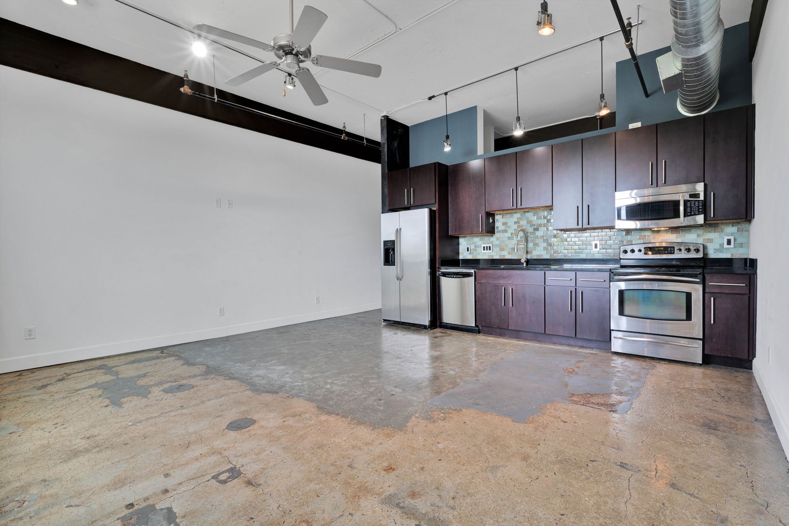 Modern Condo in Downtown San Antonio!