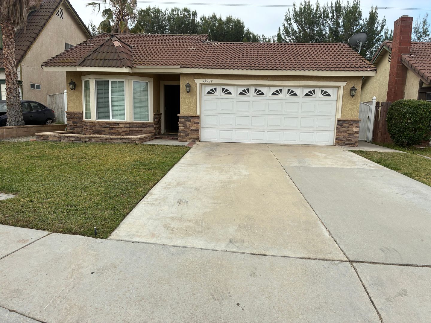 Fontana House: 13927 Woodland Drive
