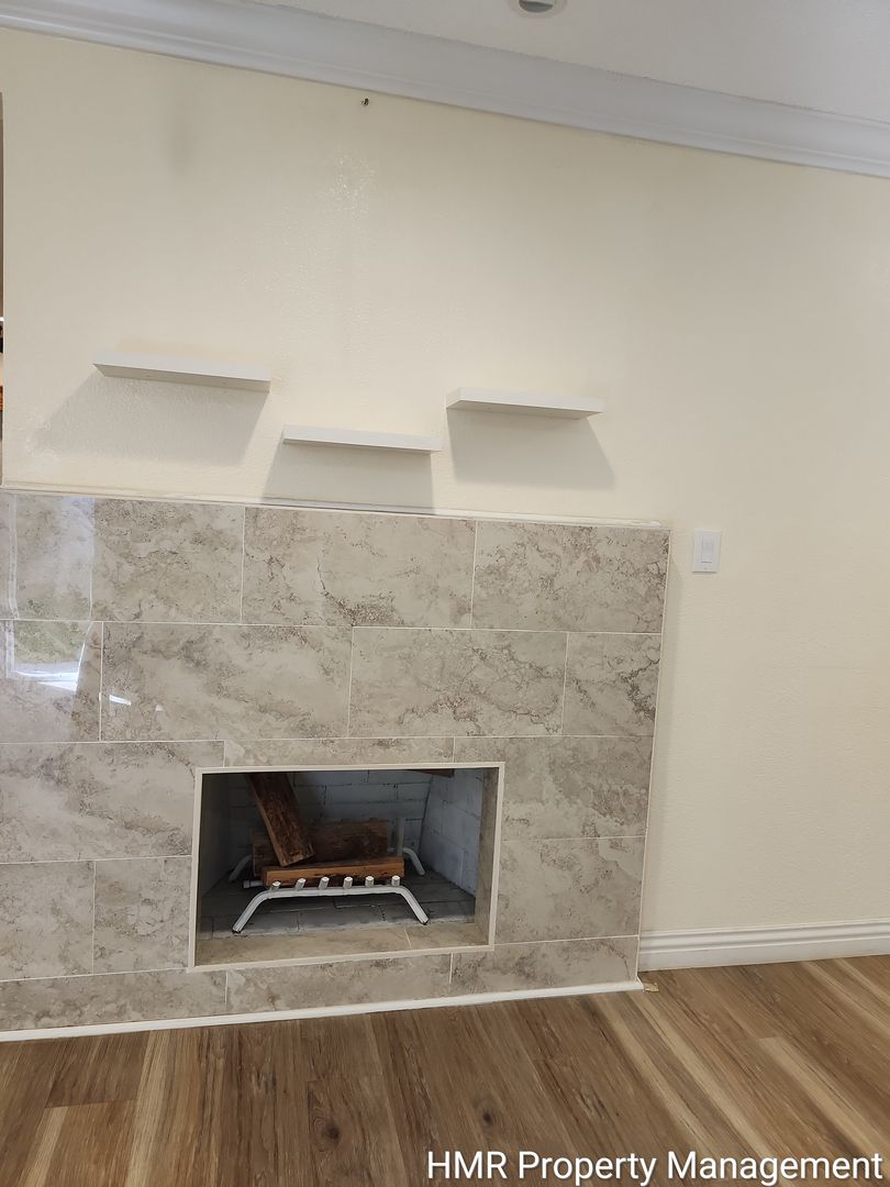 Anaheim House: 258 S Archer St.