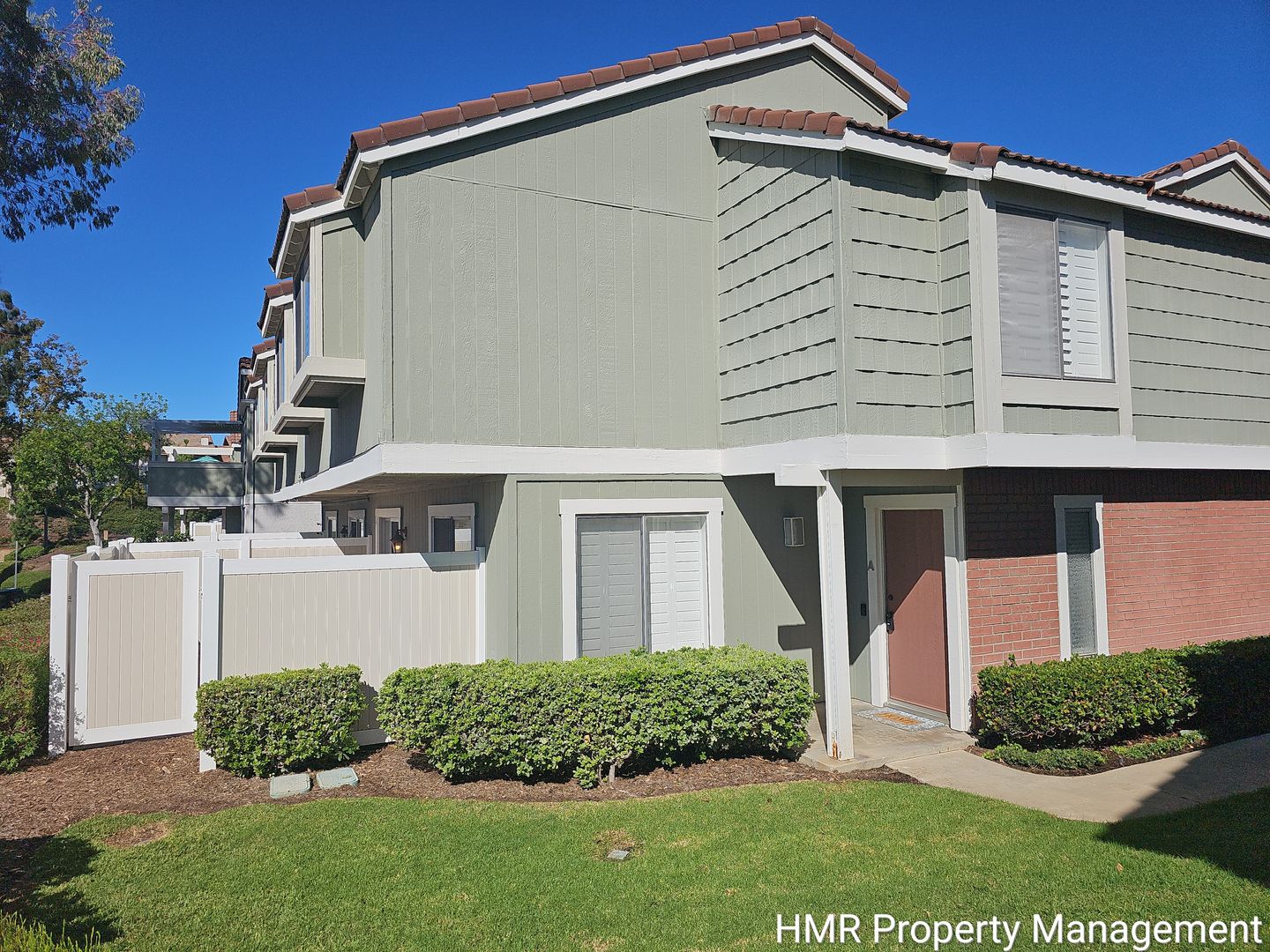 Diamond Bar Condo: 910 Golden Springs Drive