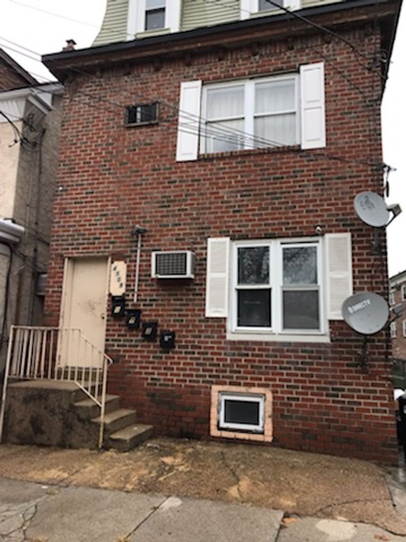 Philadelphia Apartment: 4509 Rhawn St