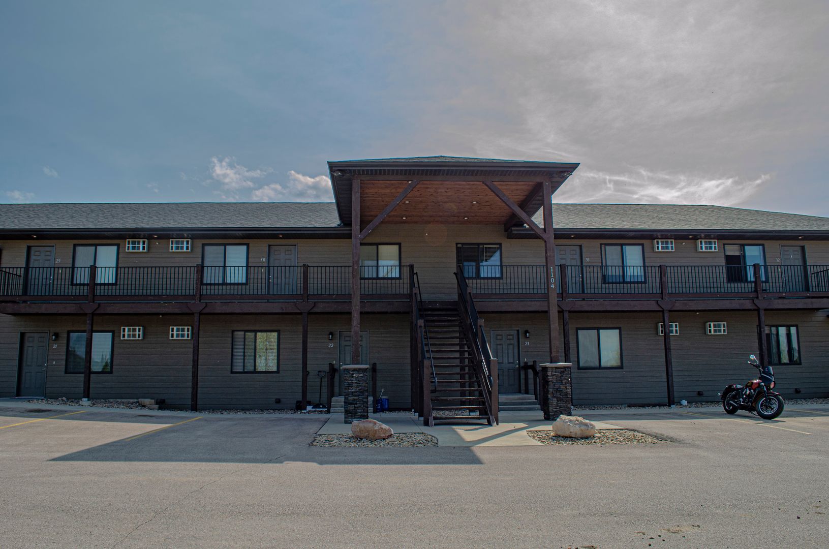 Sturgis Apartment: 1104 Ballpark Rd