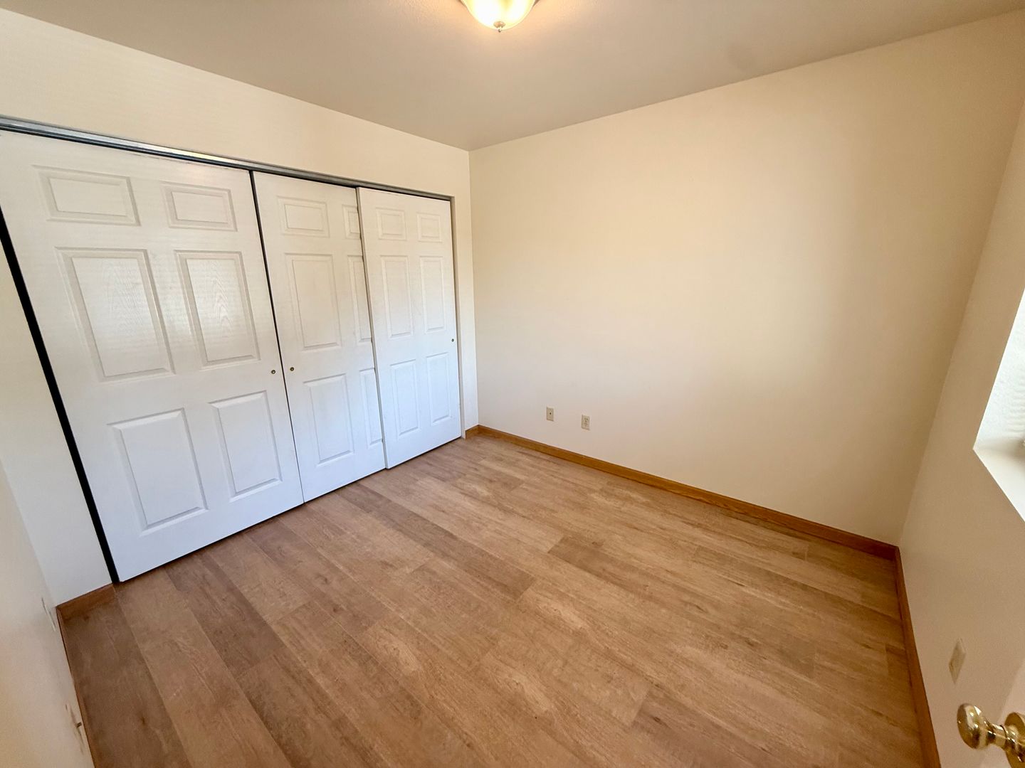 Move In & Save - 2 Week FREE Rent - Low Deposit!! 2 Bedroom Downtown Fort Collins Apartment | Walk to Old Town & CSU 4 of 12