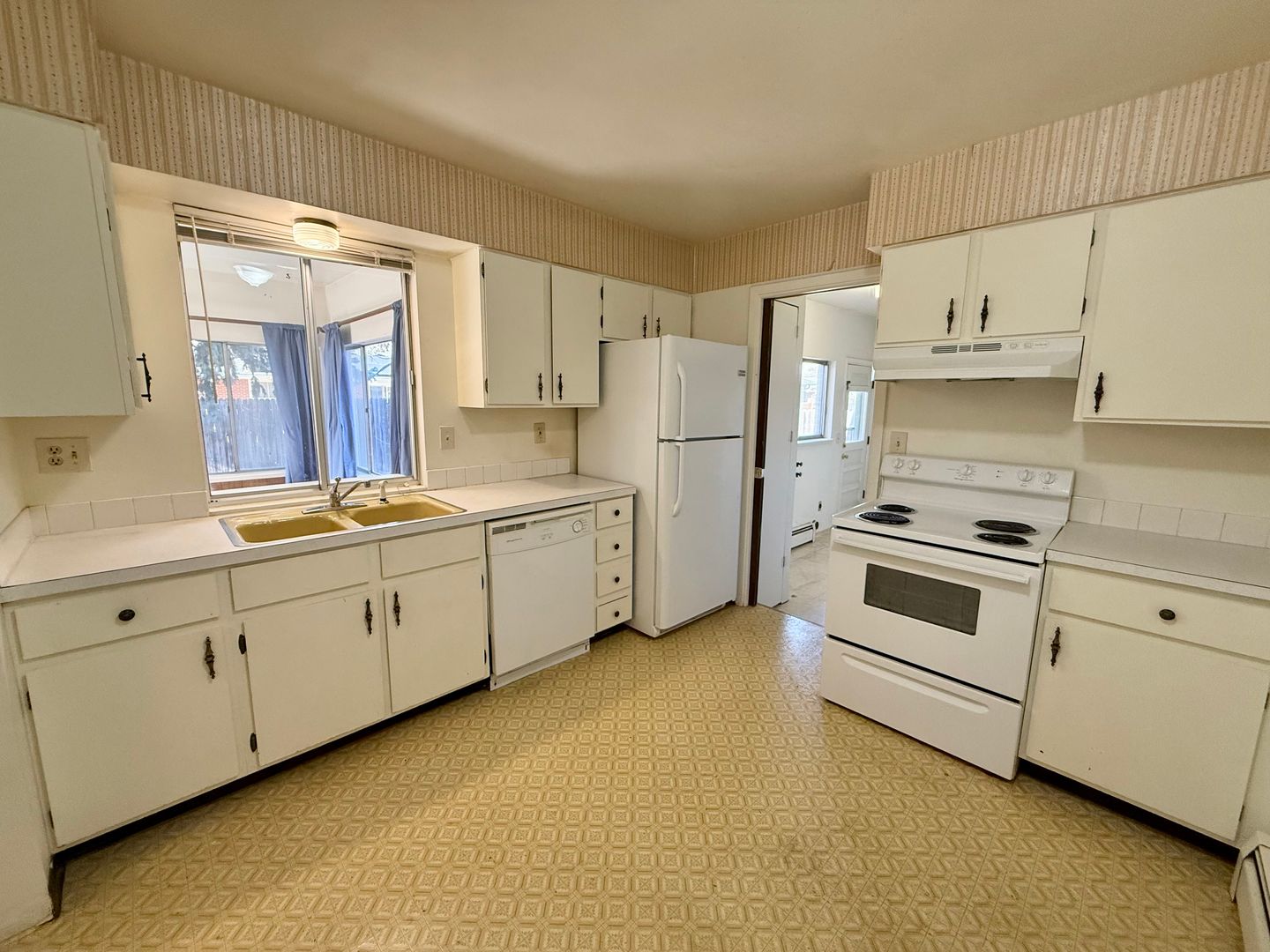 Fort Collins Apartment: 1201 Baker Street