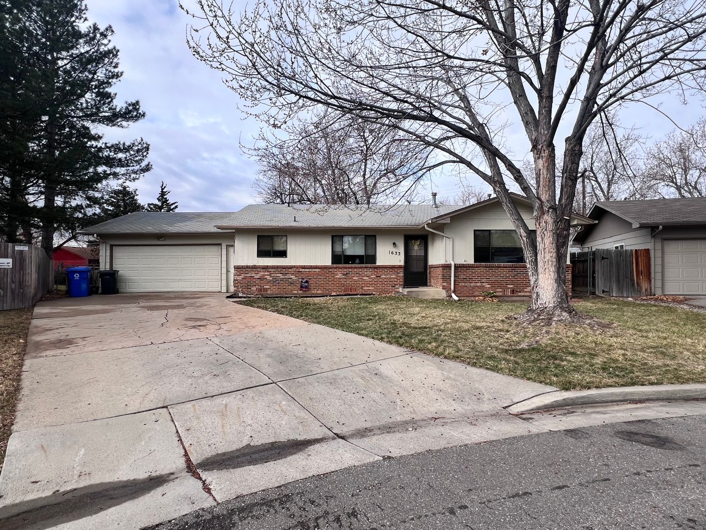 Loveland House: 1633 Elizabeth Court