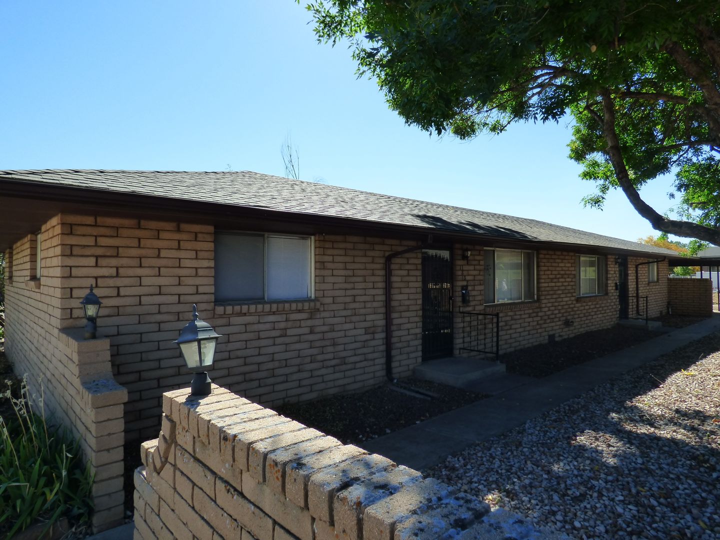 Loveland Apartment: 1826-1838 East 16th Street