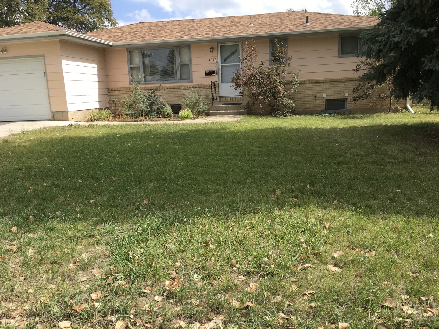 Loveland House: 1616 James Drive