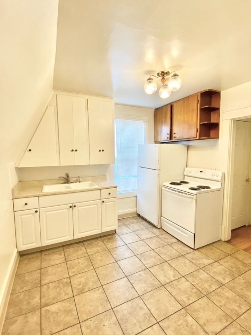 Greeley Apartment: 1739 7th Avenue