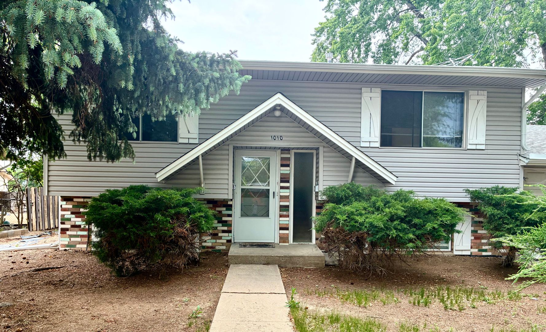Loveland Apartment: 1010 East 16th Street