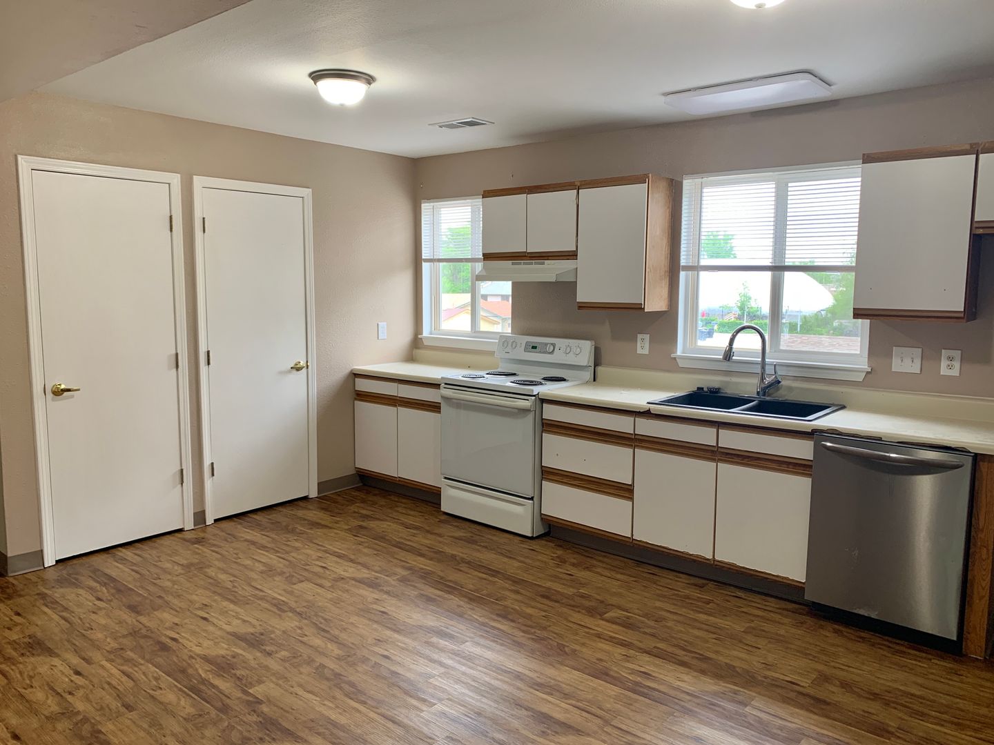 Longmont Apartment: 1443 Centennial Drive