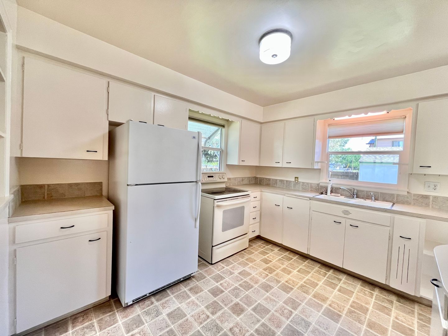 Greeley House: 2304 West 6th Street