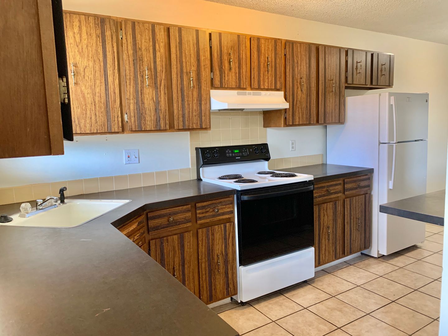 Loveland Apartment: 1840-1846 East 17th Street