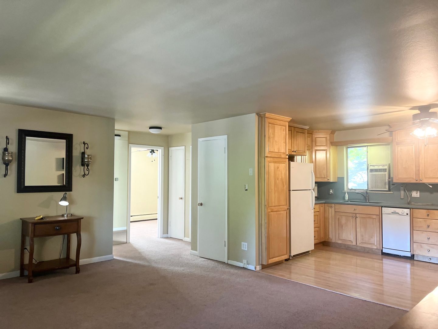 Fort Collins Condo: 200 East Myrtle Street #5