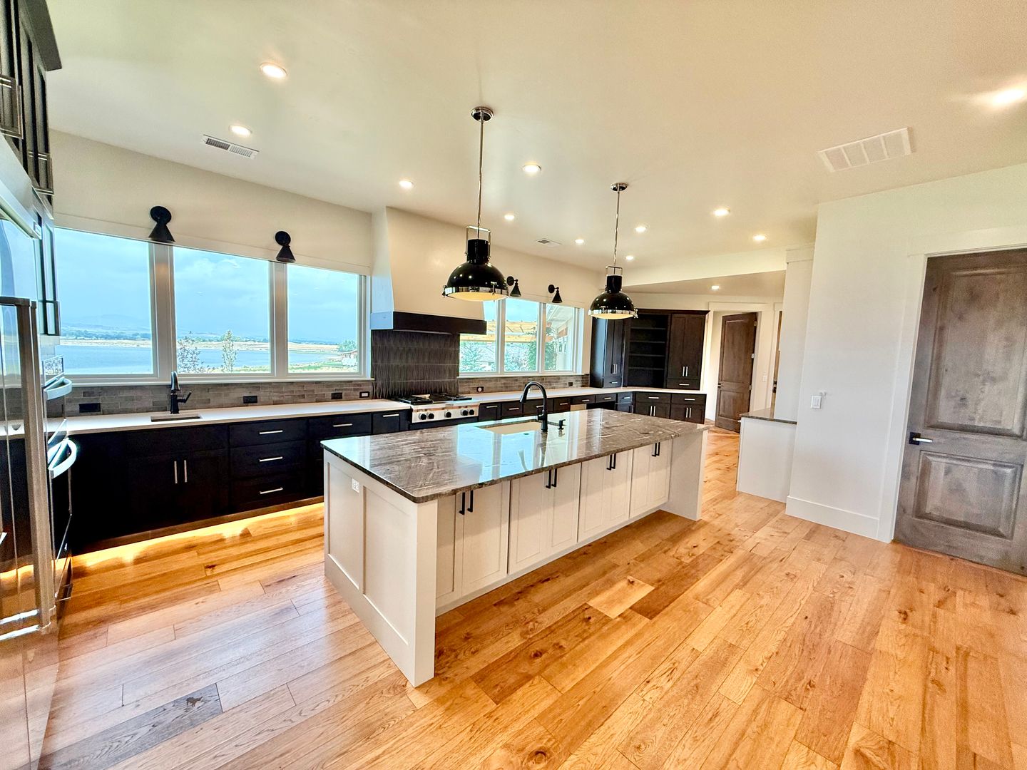 2387 Harding Park Court 8 of 12