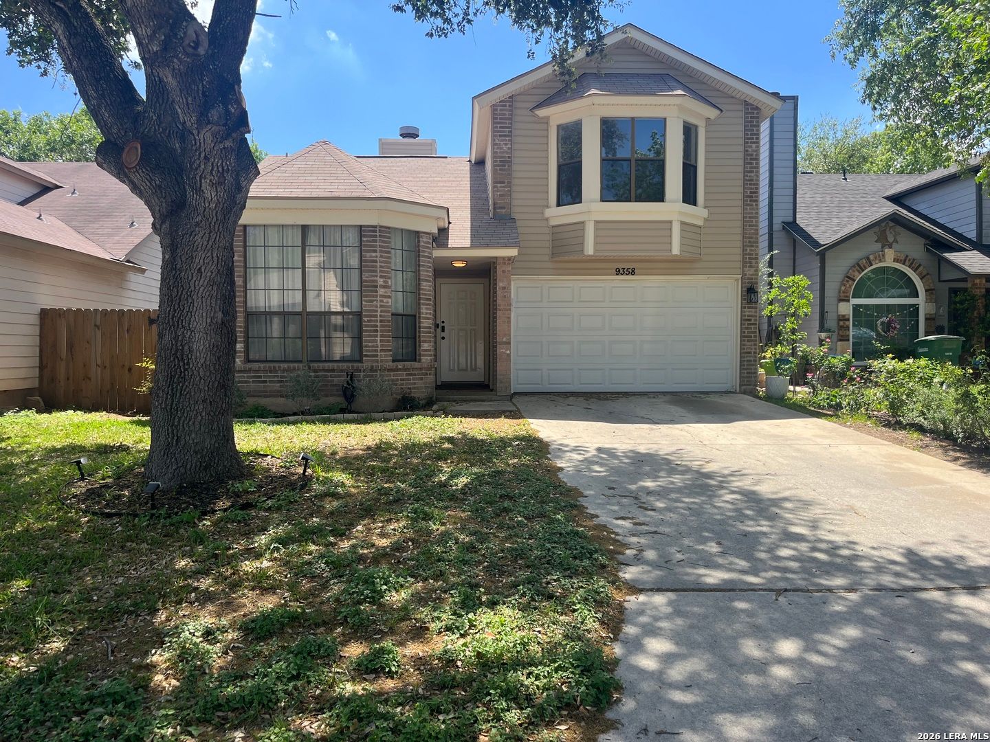 San Antonio House: 9358 Village Lance