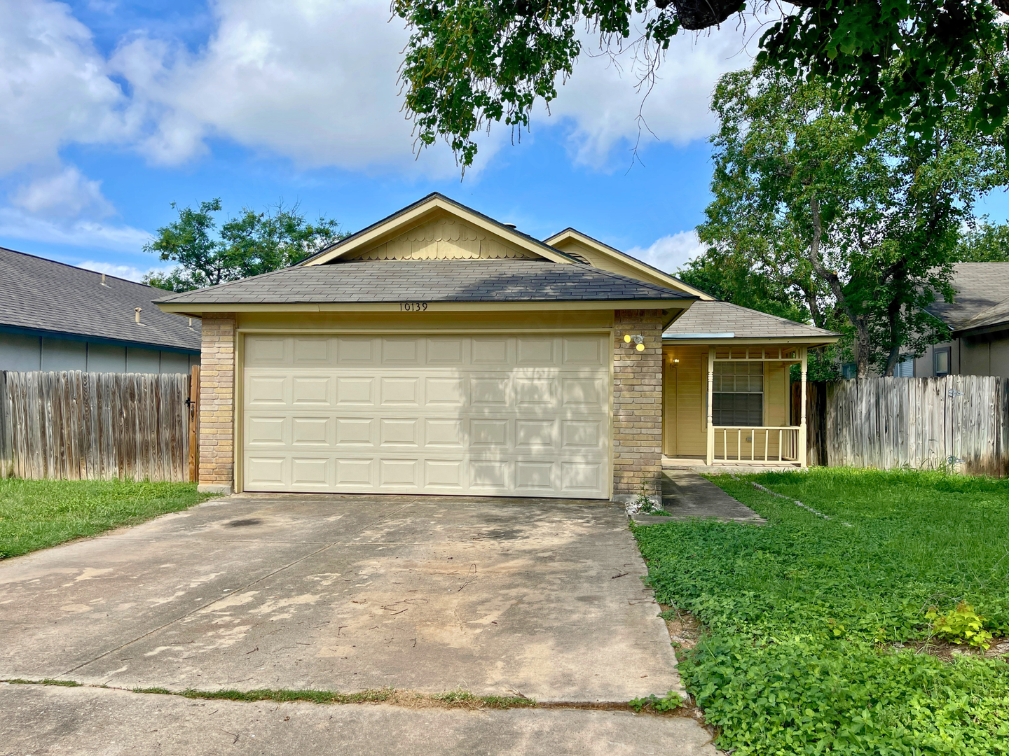 San Antonio House: 10139 Inridge