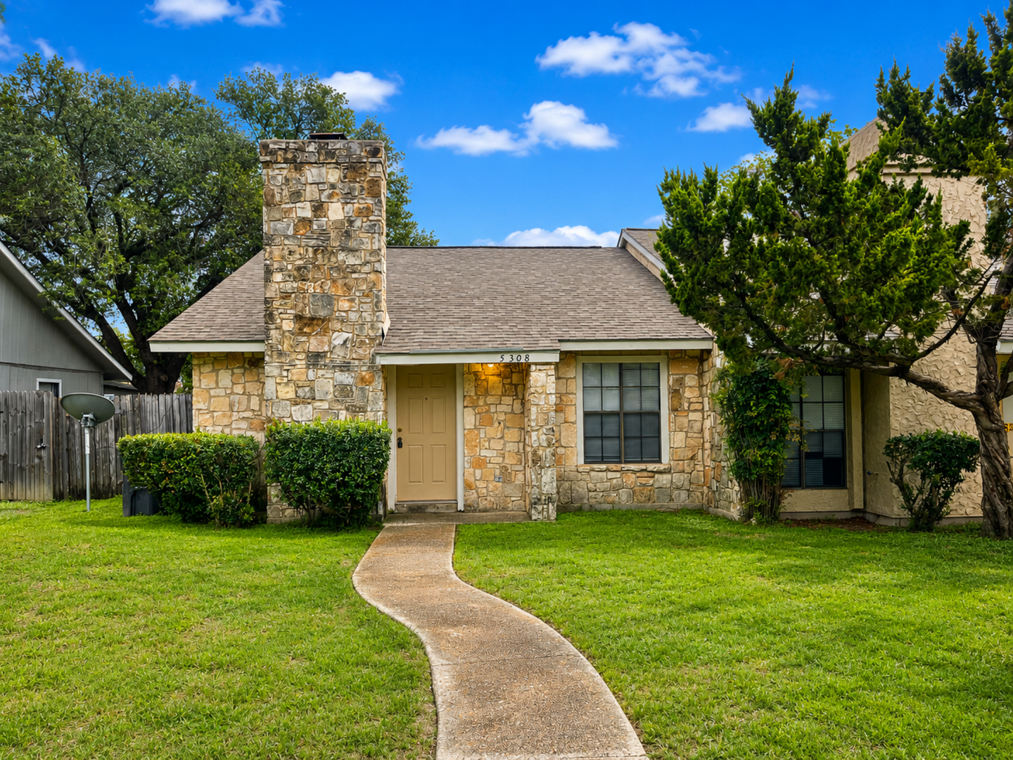 San Antonio Apartment: 5306-5308 Gawain