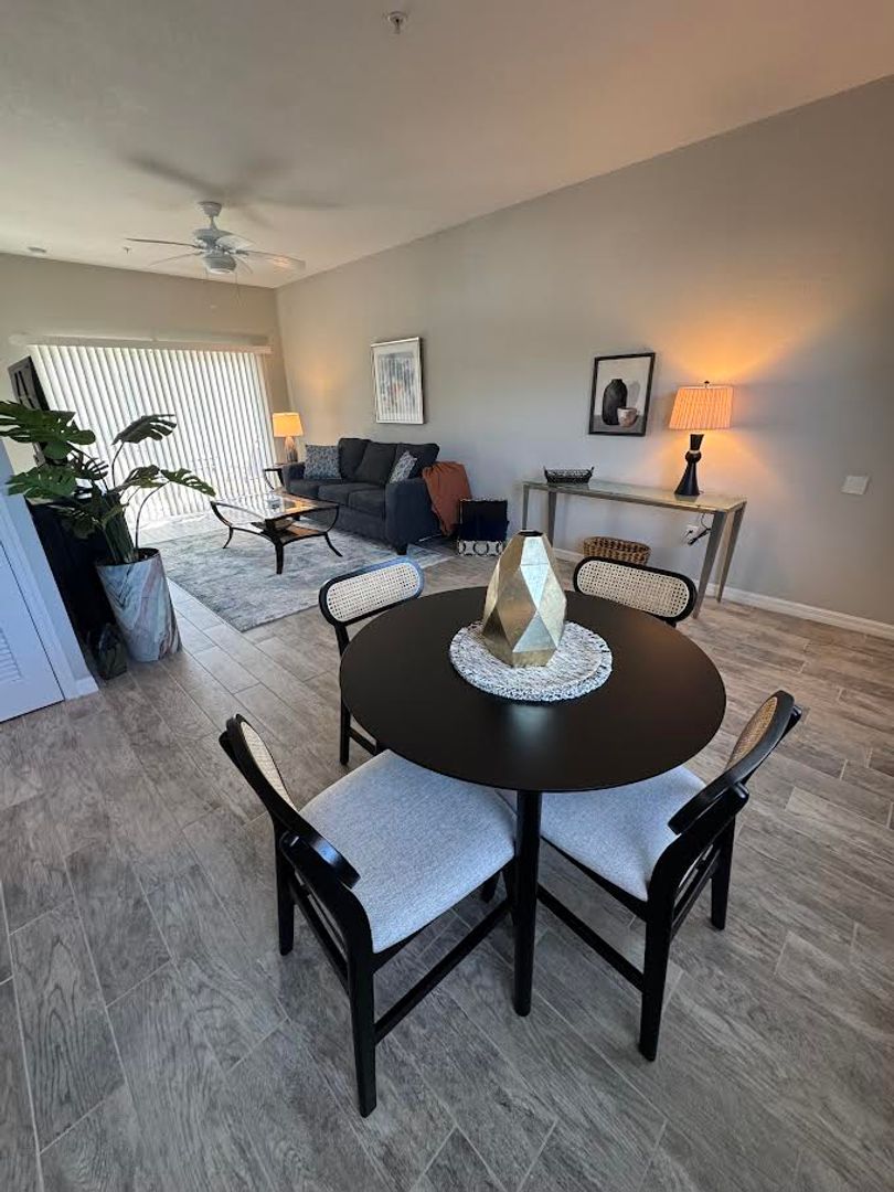 Punta Gorda Apartment: 301 W Henry Street