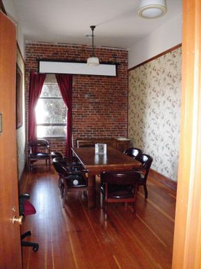 Listing photo thumbnail