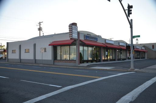 307 N. Bartlett, Medford, OR 97501