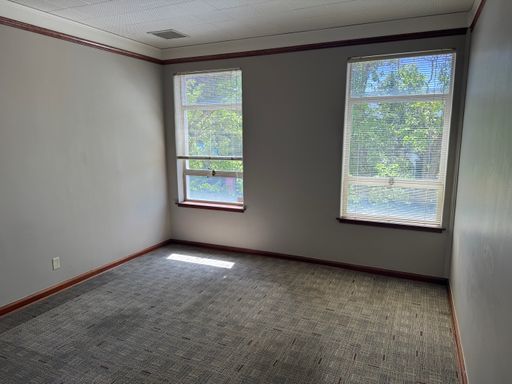 107 E. Main Street, Suite 1, Medford, OR 97501