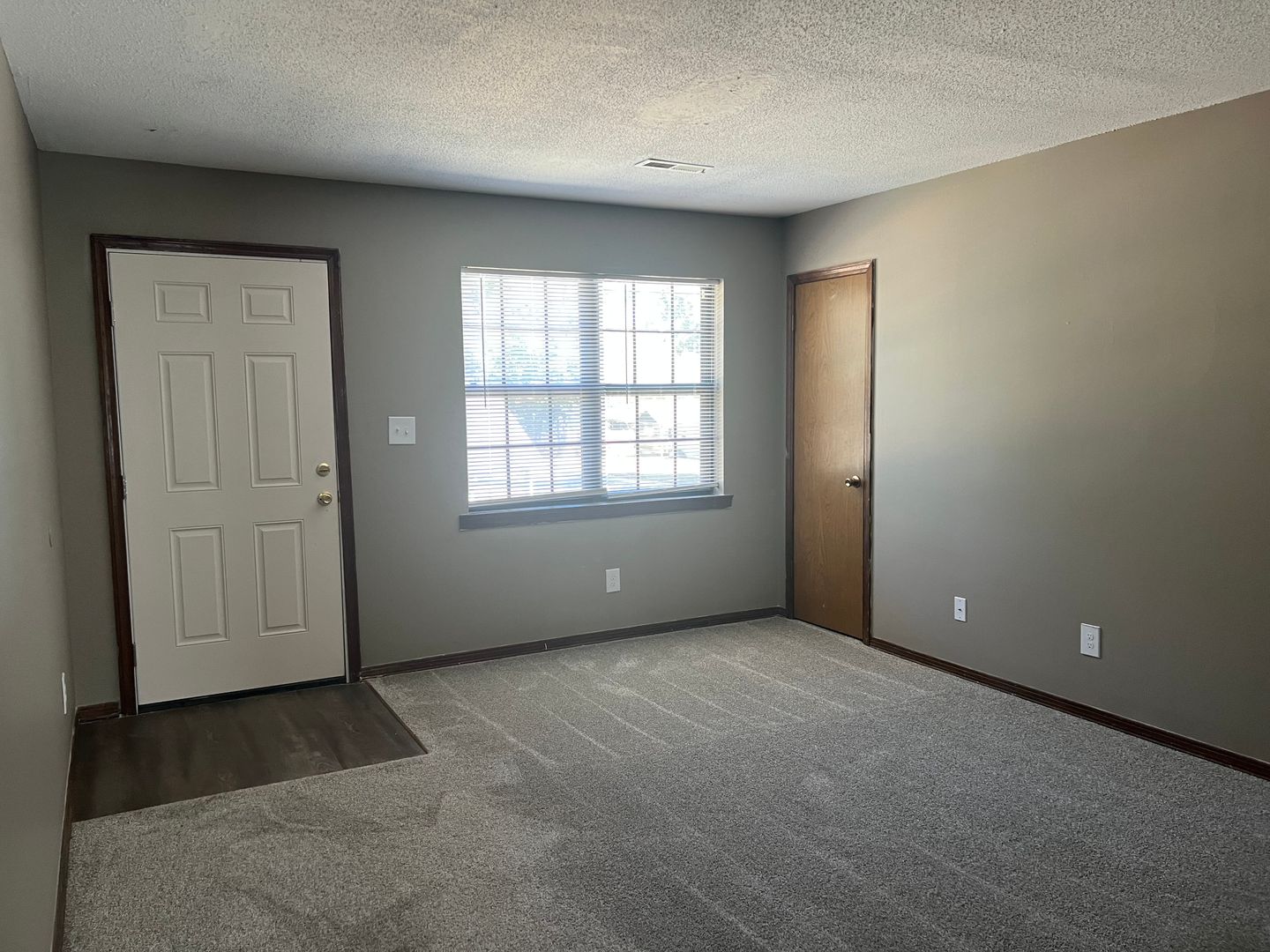 FLORENCE Apartment: NORTH FLORENCE
