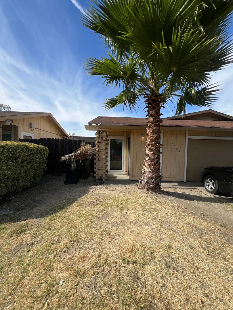 Sacramento Apartment: 5505-07 Missie Way