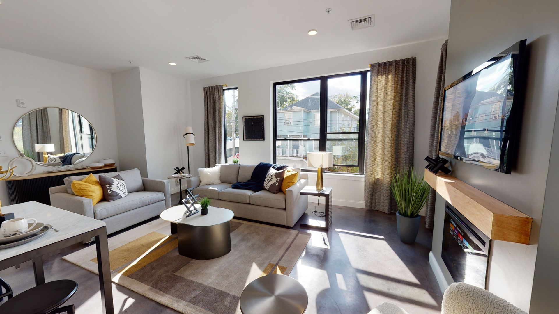 Quincy Apartment: 28 Mechanic Street