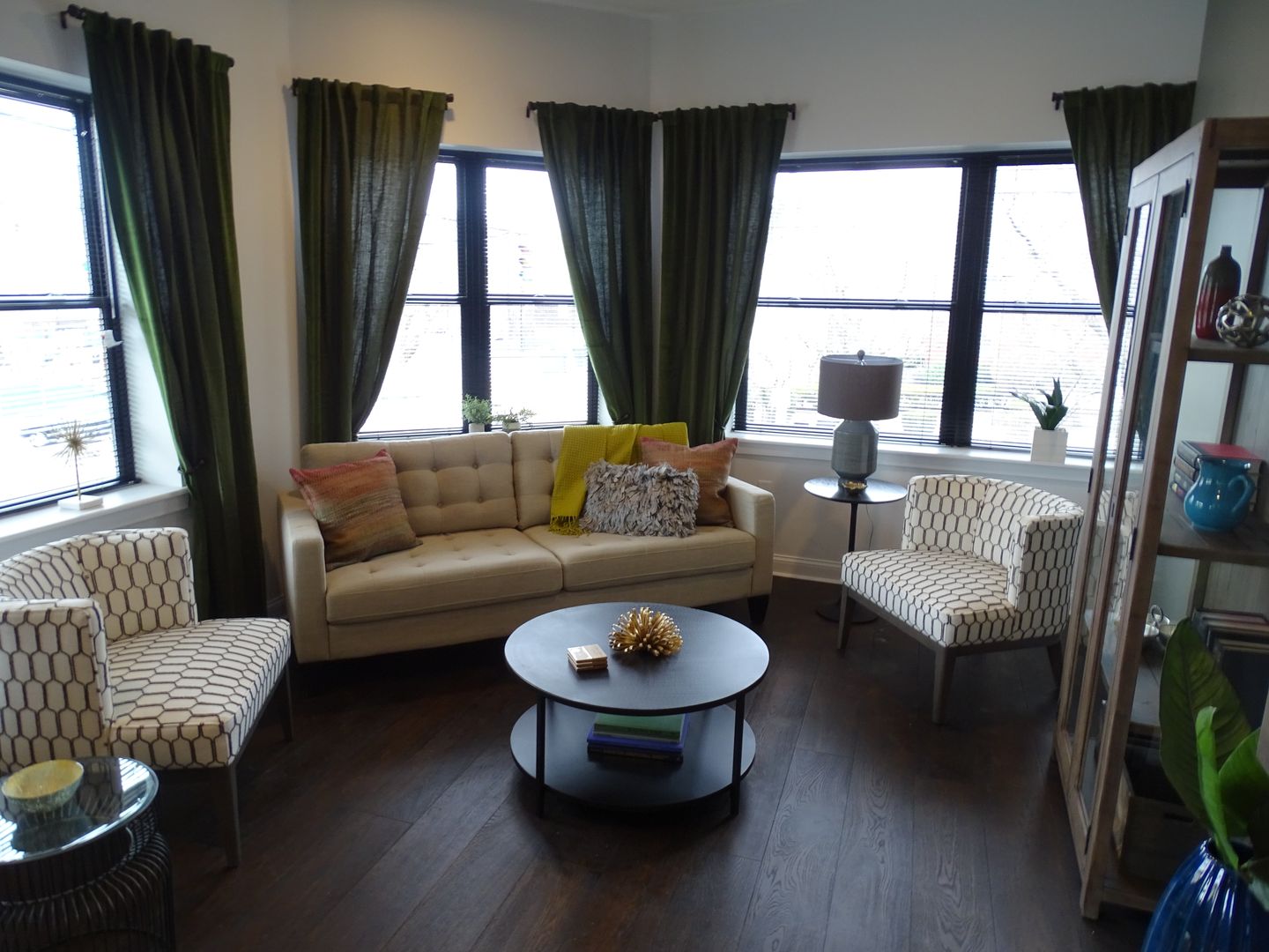 Weymouth Apartment: 10 Front Street