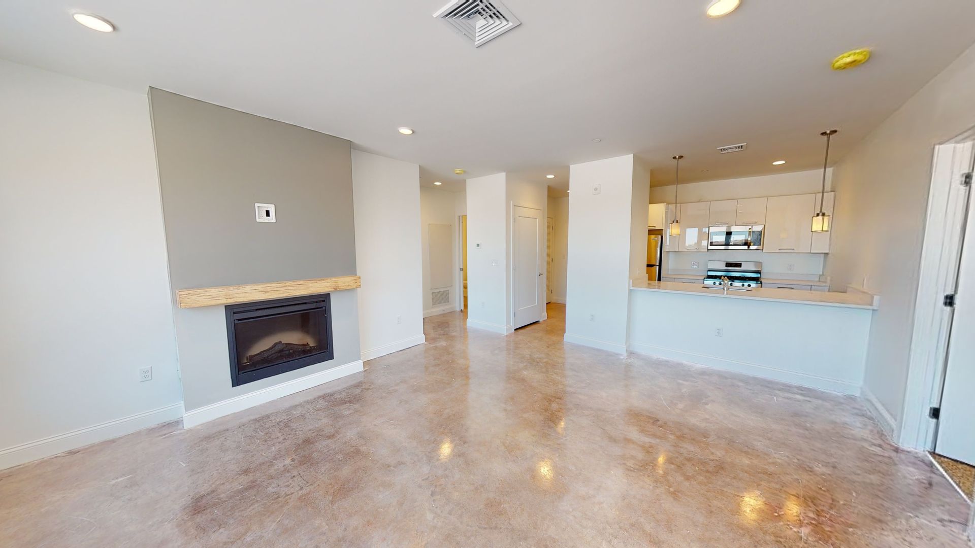 Weymouth Apartment: 44 Wharf Street