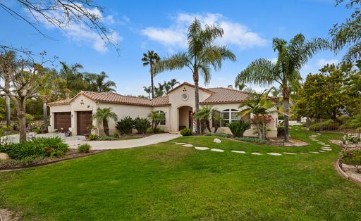 Beautiful 4- Bedroom House in Camarillo! – photo 1