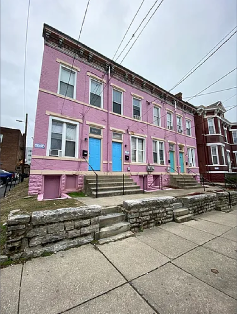 Cincinnati Apartment: 2390/2392 Wheeler