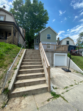 5 Bedroom House Near Xavier – photo 1