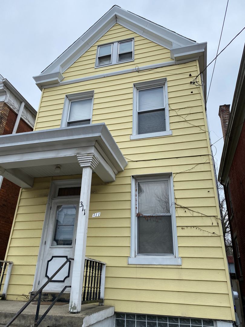 Cincinnati House: 311 University