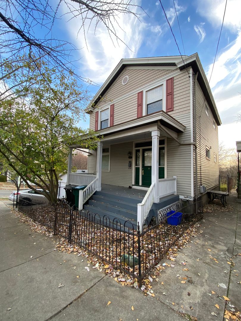 Cincinnati Apartment: NT 407 Warner St. NT