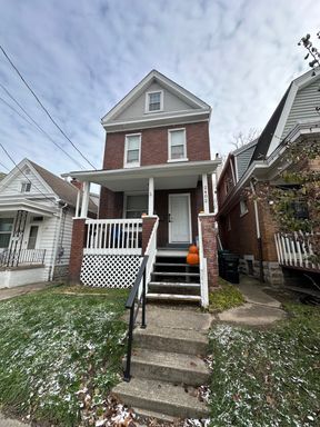 5 Bedroom Located In Clifton Near UC's Campus – photo 1