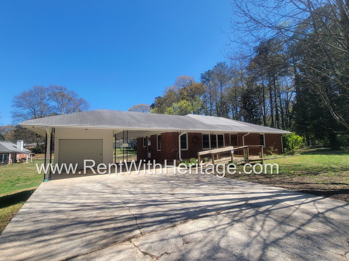 Austell House: 5575 Burrus Rd.