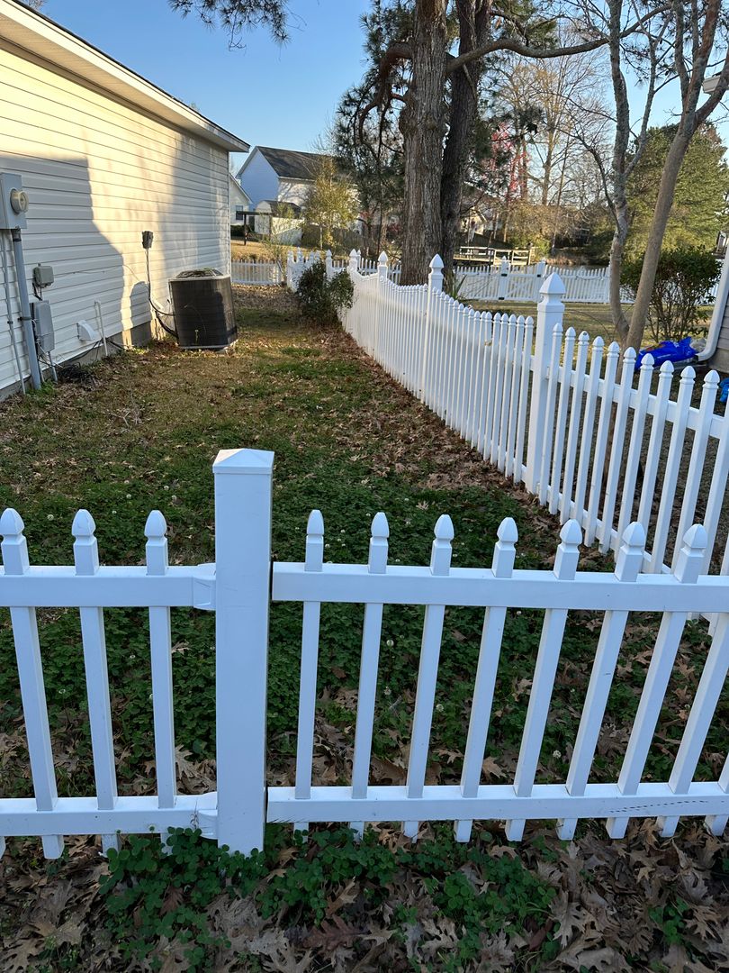 North Charleston House: 8512 Litchfield Drive