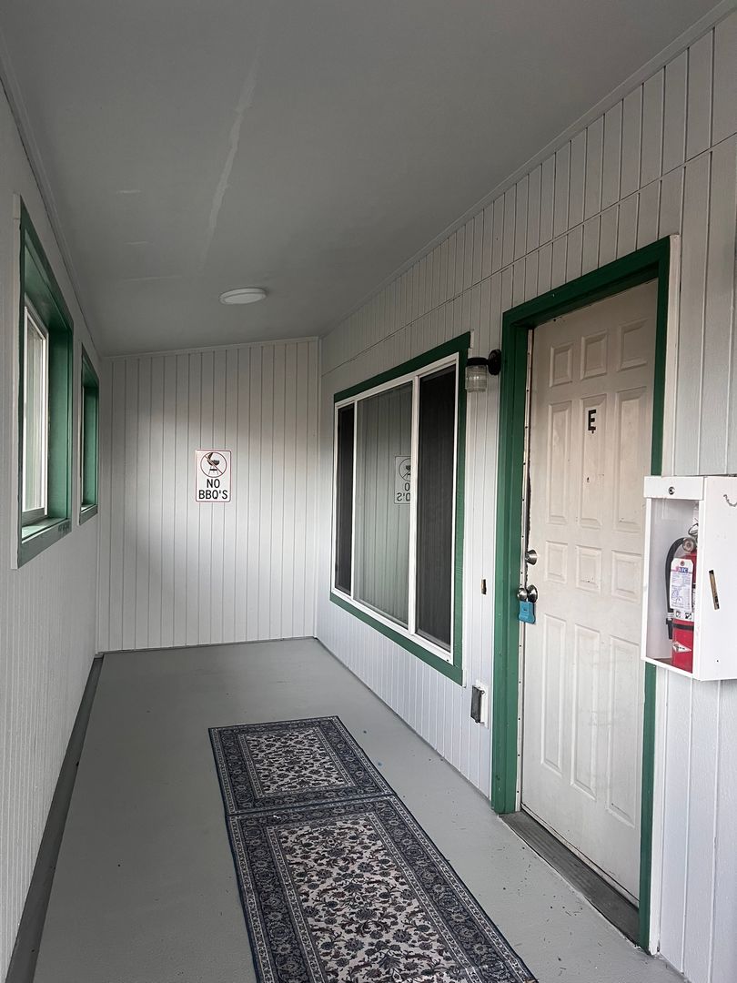 LEBANON Apartment: 2061 S. 2ND ST #A-B-C-D-E