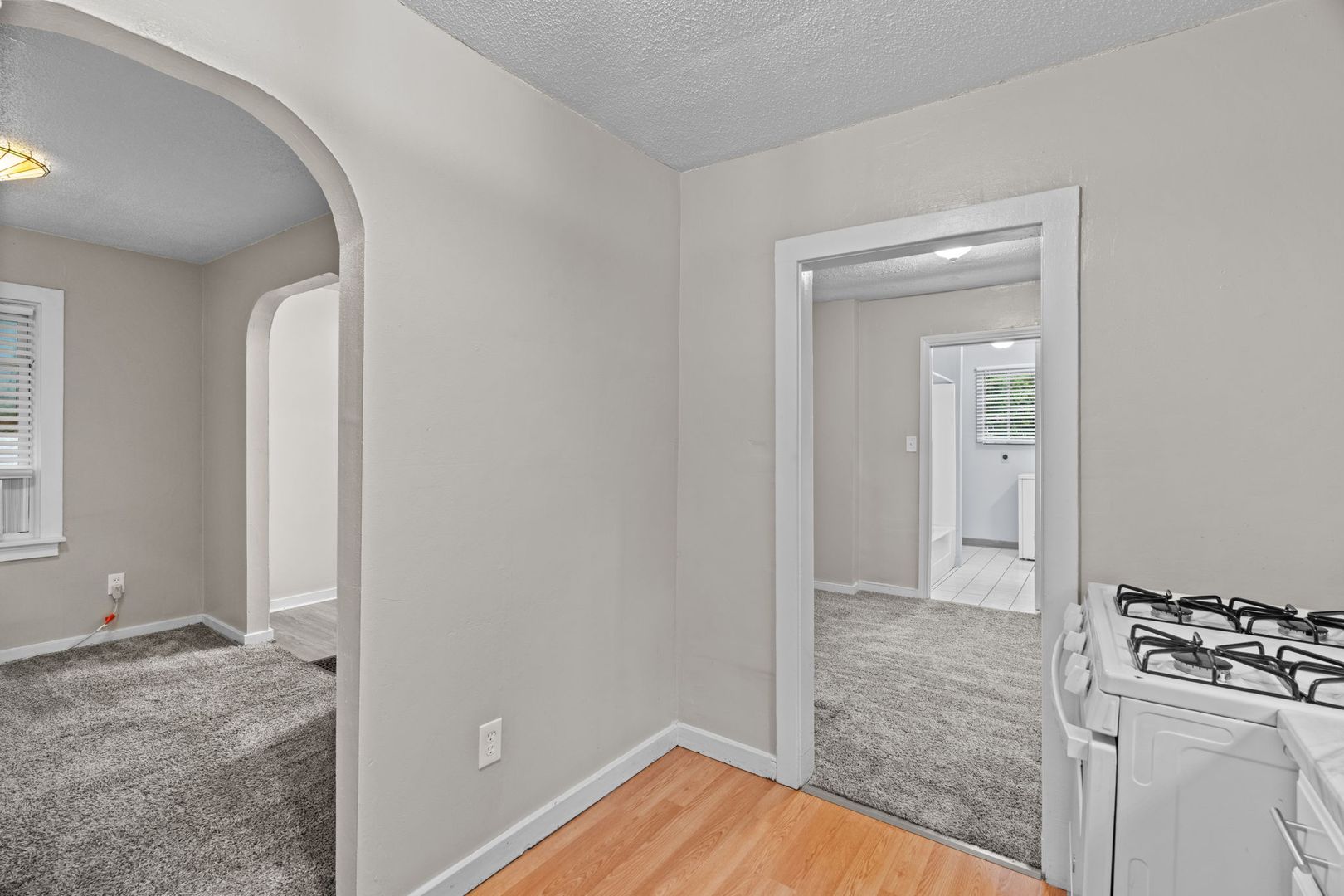 2936 North Hanley Rd 12 of 12